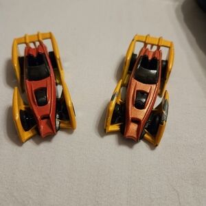 2 Hot Wheels 2001 First Editions (2000) Yellow Shredster Toy Cars (A-20)